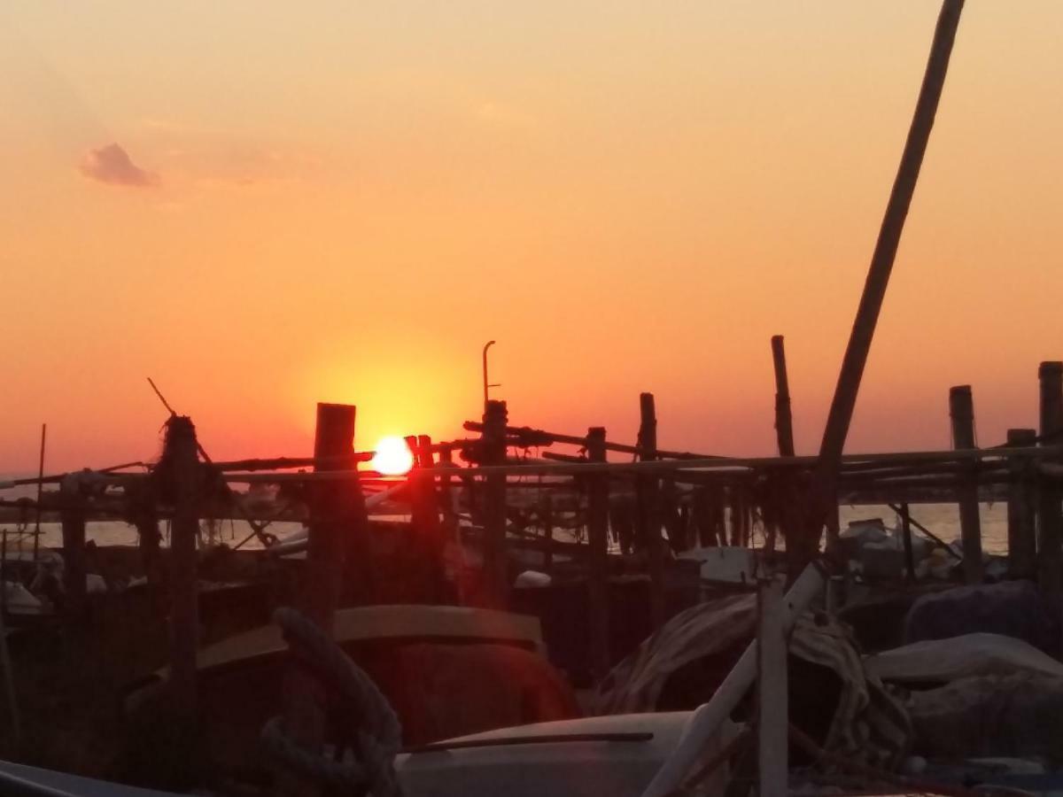 La Cabane D'Isa Sete Bagian luar foto